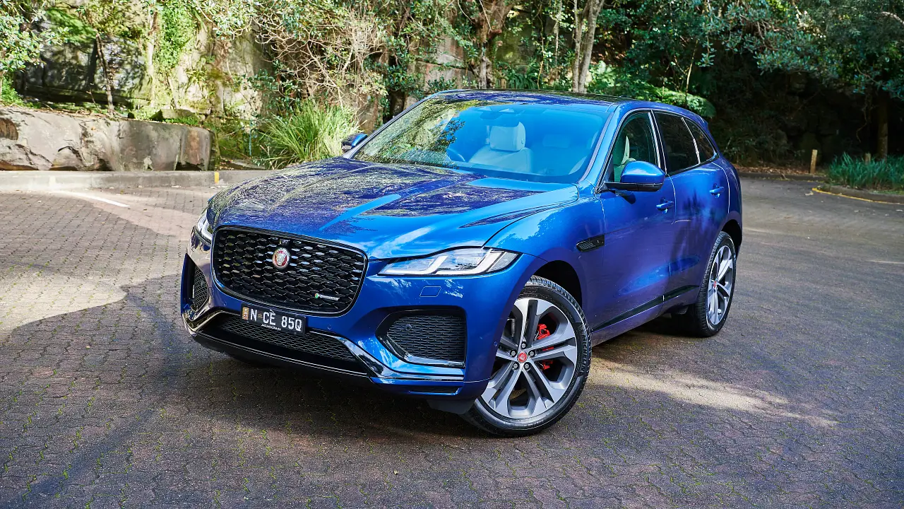 2022 Jaguar F-Pace R-Dynamic SE review