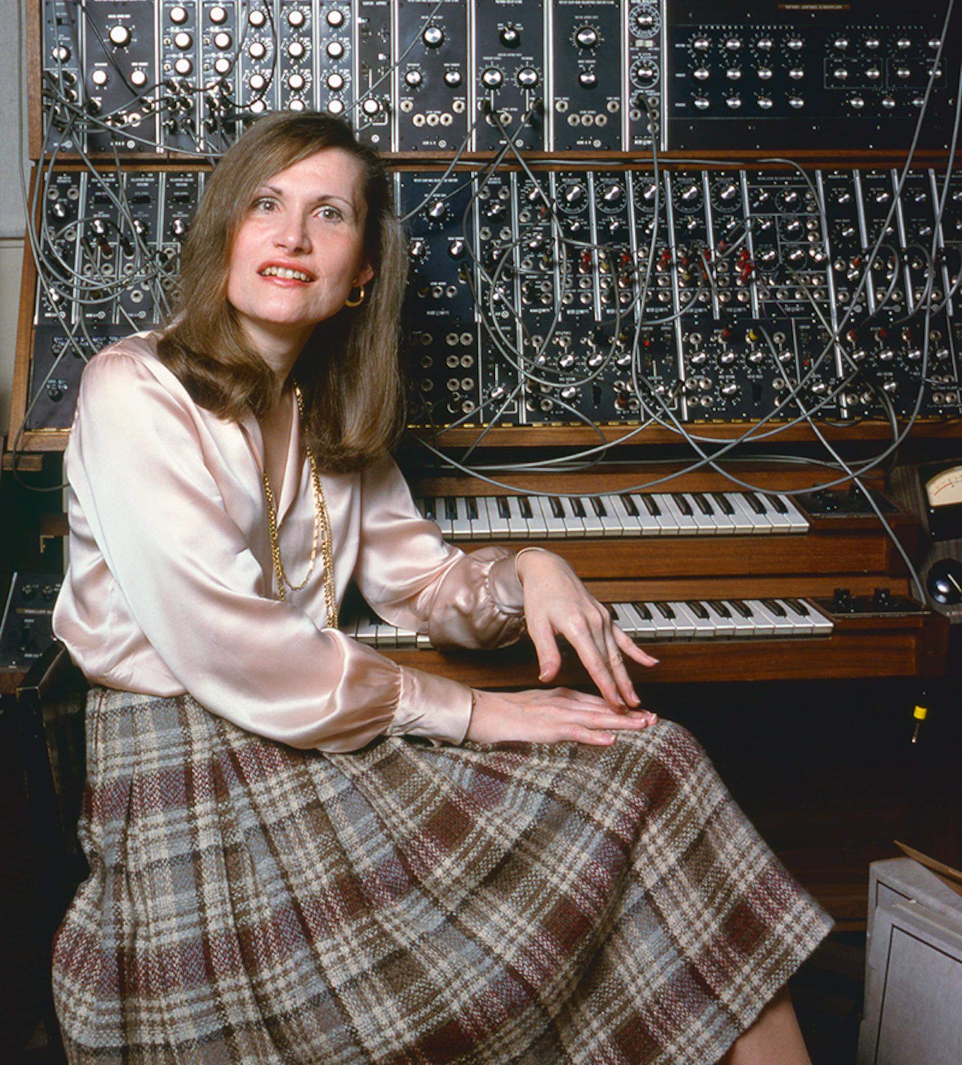 r/80s - This is Wendy Carlos, the trans woman who pioneered and popularized synthwave music during the 80s. 