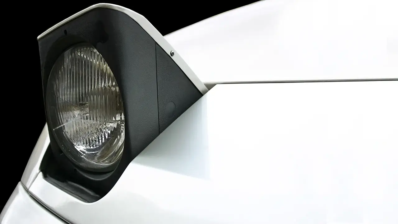 The top 10 coolest pop-up headlights of all time