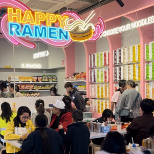 Rush hour at Happy Ramen in Cabramatta.