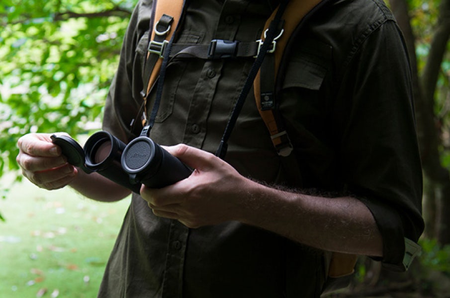 How to Choose the Best Binoculars for Low Light Conditions