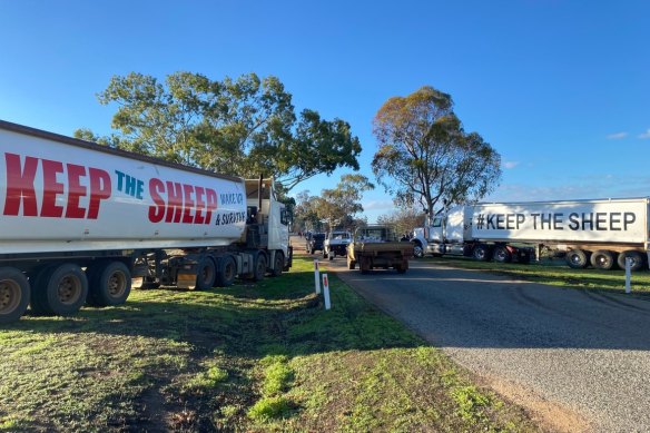 Farmers gathering at today’s rally.