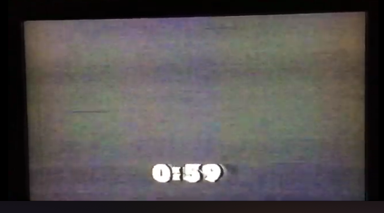 r/interestingasfuck - In the 1986 Super Bowl NBC aired "a silent minute" to give everyone in America a chance to go to the bathroom without missing any commercials.  The screen went blank as 60 seconds counted down.