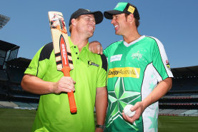 David Warner and Shane Warne pose together in 2011. 