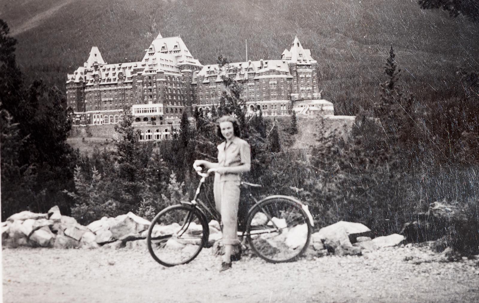 r/OldSchoolCool - My great-aunt, circa 1935. I've always wanted to re-create this photo, but I've never been able to figure out where it was taken.