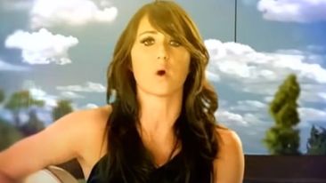 KT Tunstall in music video for Suddenly I See