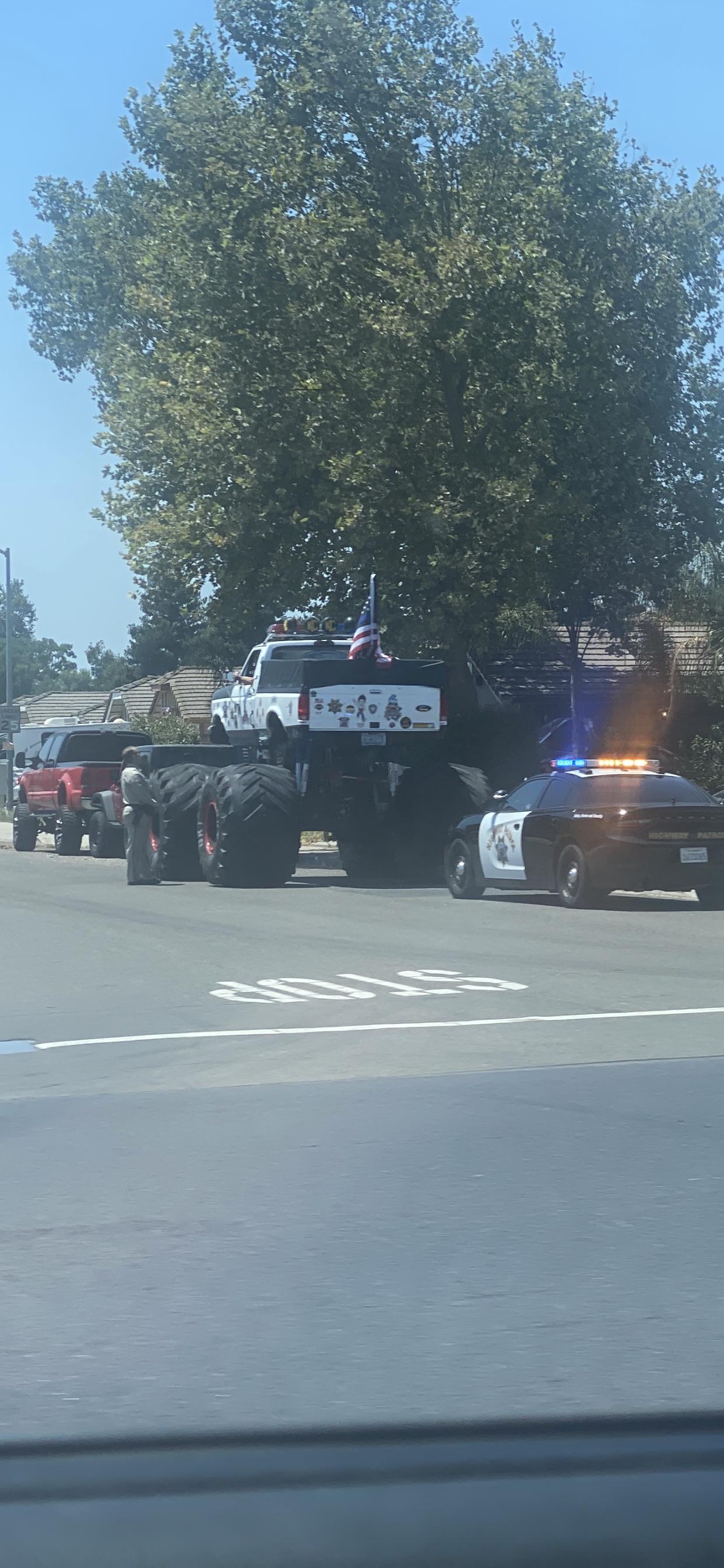 r/pics - MAGA Monster Truck Thought He Was Street Legal