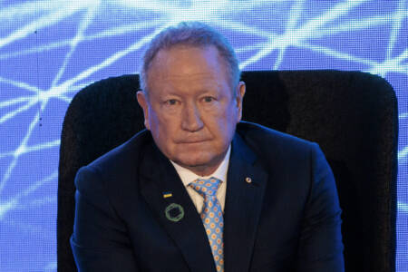 Fortescue chairman Andrew Forrest remains committed to green technology commitment despite 700 job cuts