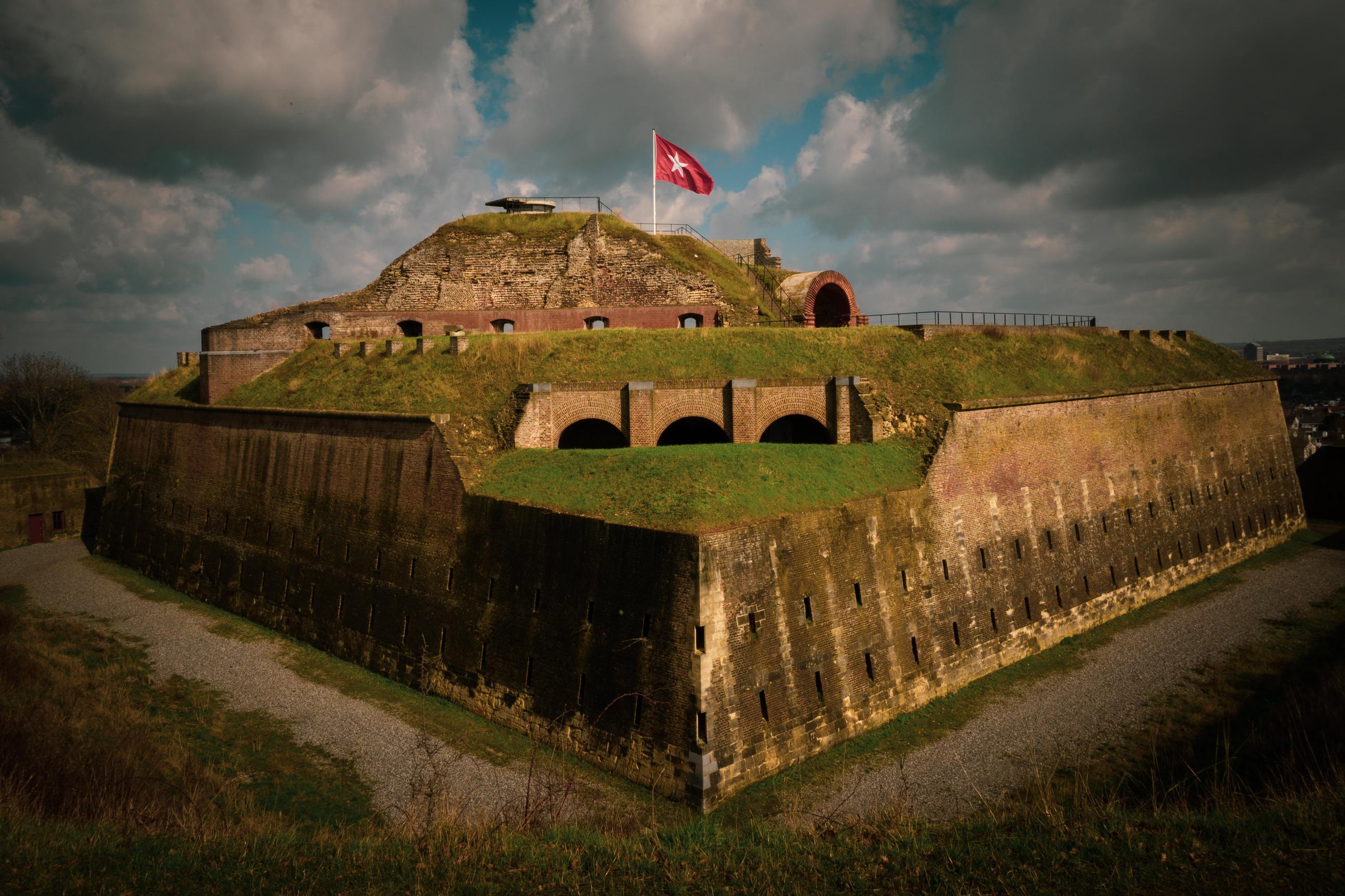 r/europe - [OC] Fort Sint-Pieter (1701-1702), Maastricht, The Netherlands