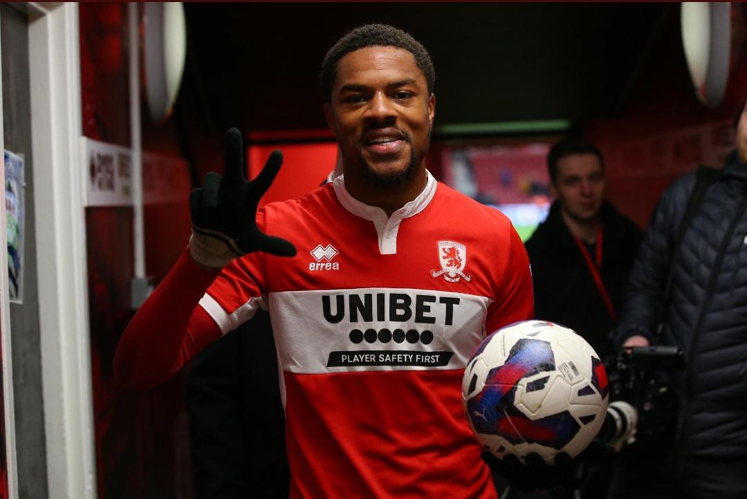 r/Gunners - [Hale End News] Chuba Akpom scores a Boxing Day hat-trick to become the Championship top scorer (12 goals)