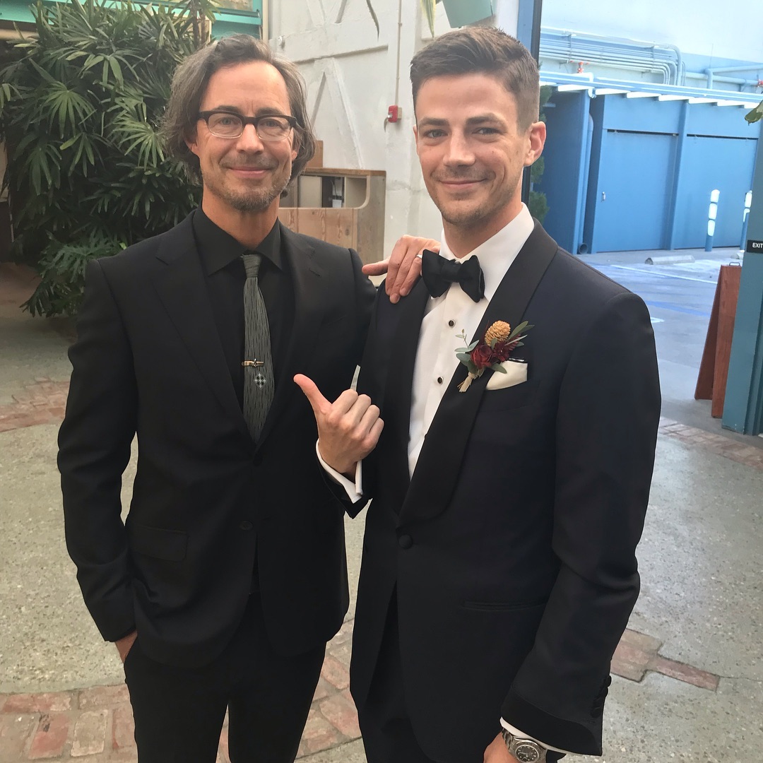 r/FlashTV - Grant Gustin & Tom Cavanagh at Grant's wedding (which Tom officiated)