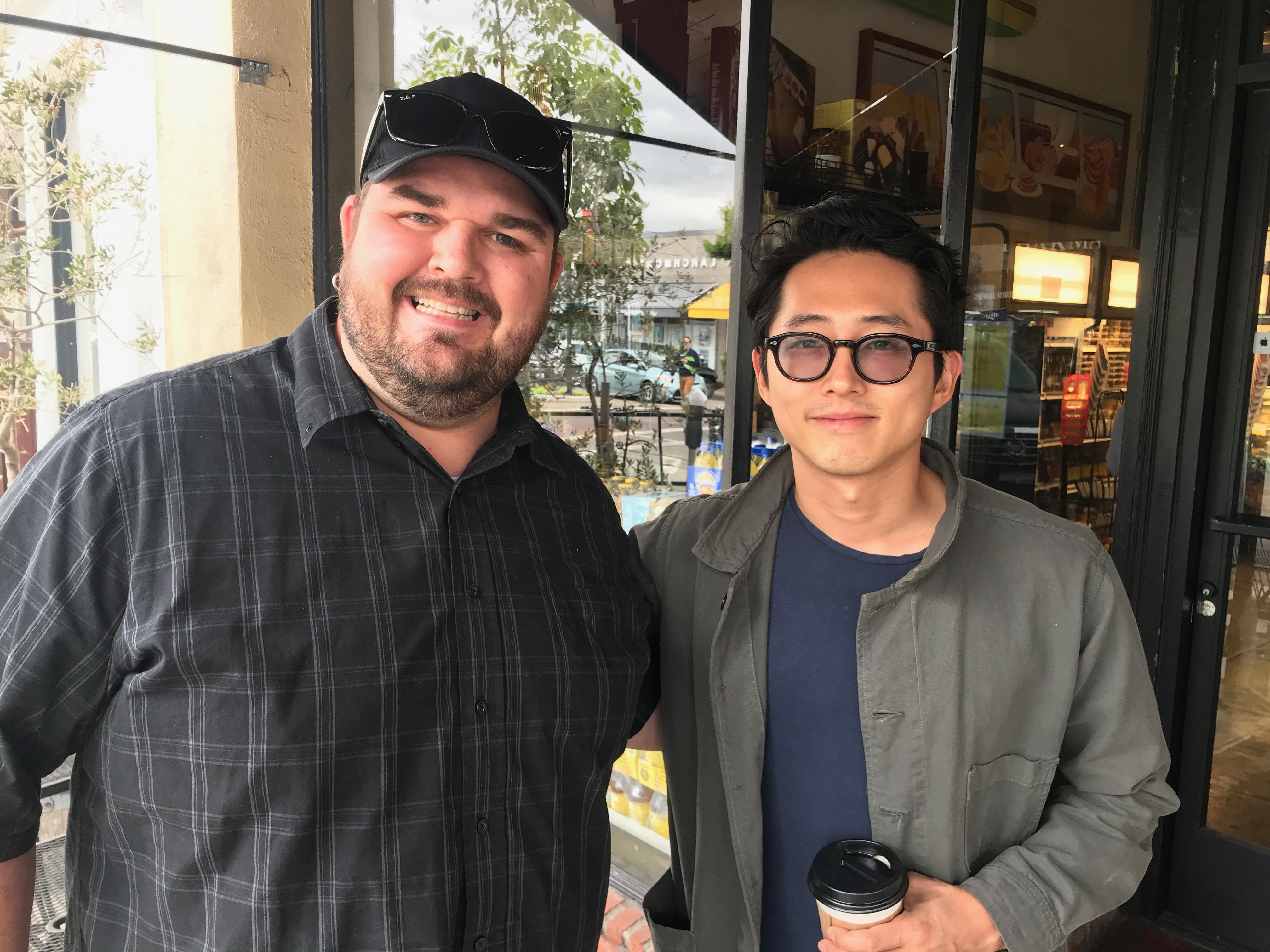 r/thewalkingdead - I met Steven Yeun on my lunch break today!