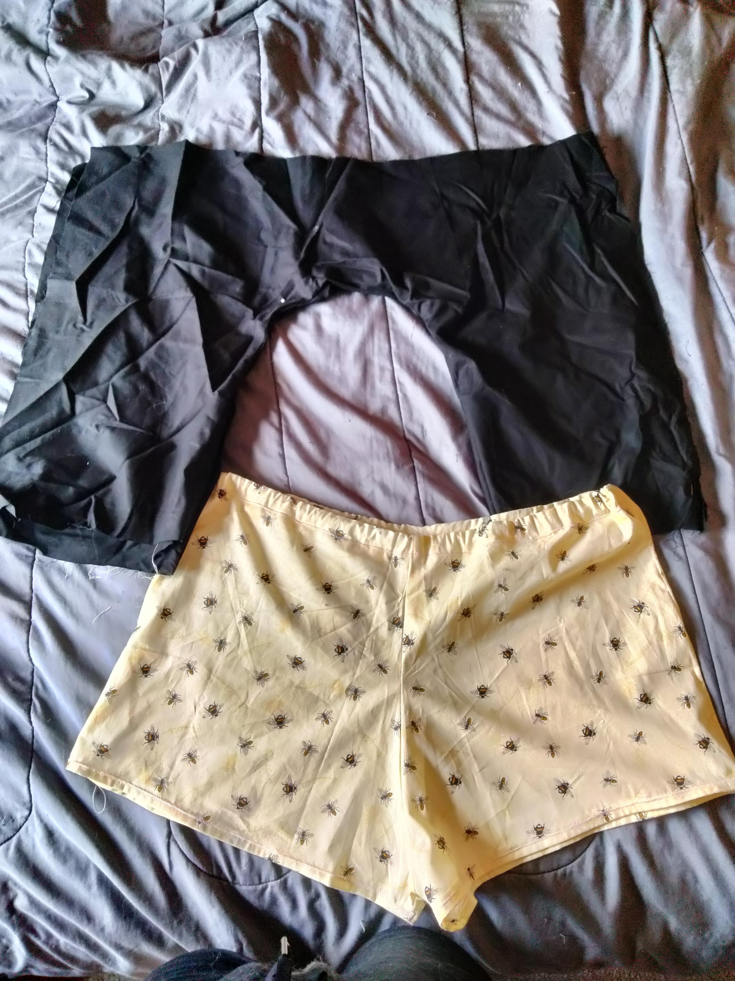 r/sewing - a pair of shorts on a bed