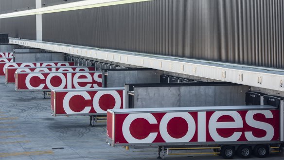 Coles’ new Kemps Creek distribution centre is 43 kms from Sydney Airport.