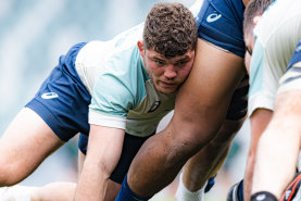 Carlo Tizzano training with the Wallabies.