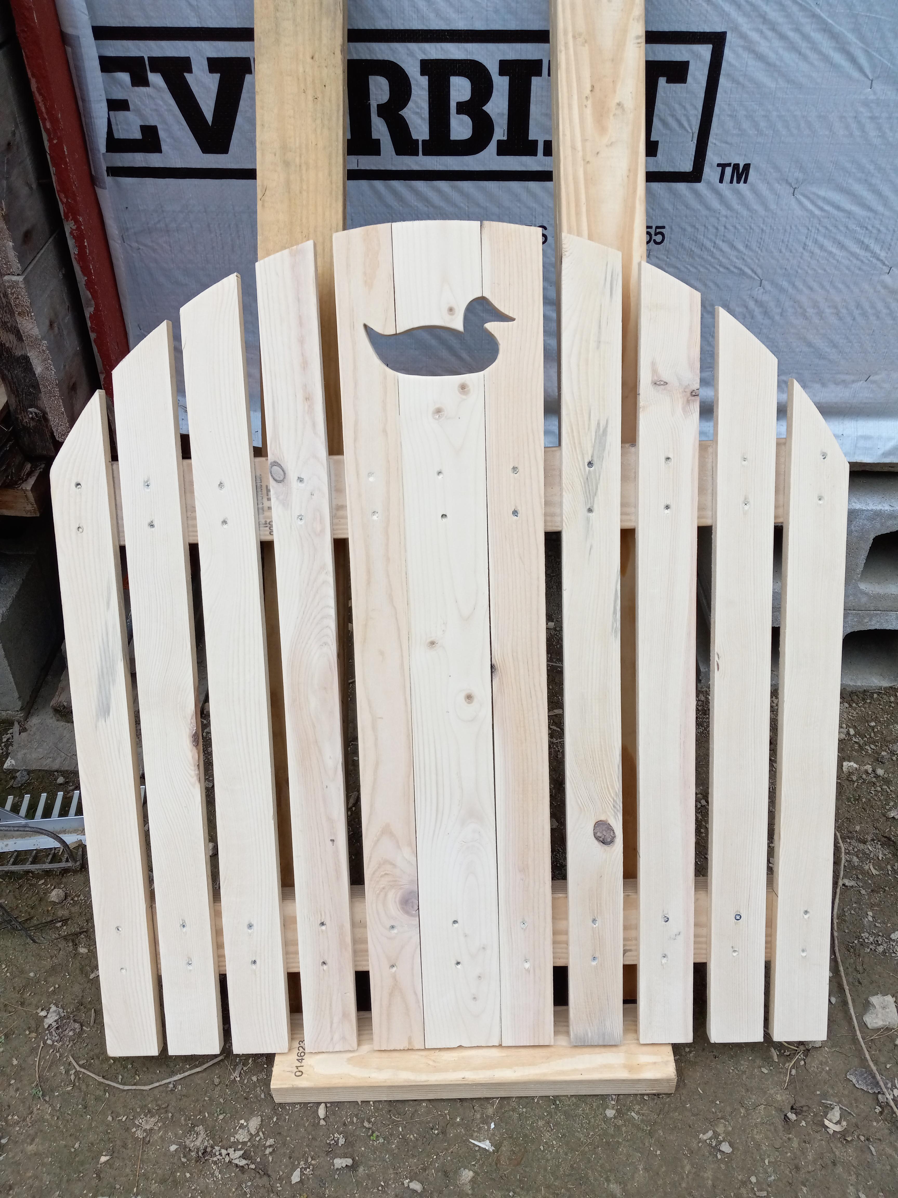 r/palletfurniture - duck pen door