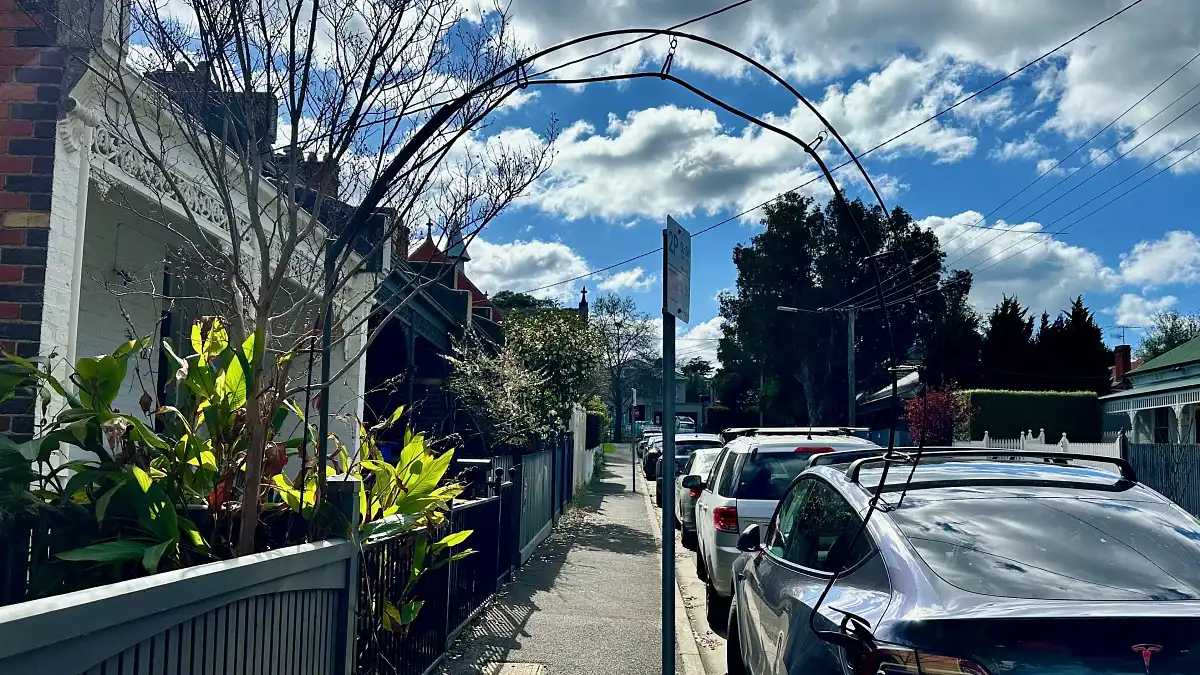 Melbourne council calls Tesla driver's clever street charging setup a 'hazard'