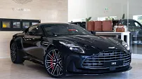 Aston Martin DB12 2023