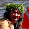 Kuini Nga Wai Hono i te Po Paki leaves the waka following her father, Tuheitia Pootatau Te Wherowhero VII as he is carried to his burial place.