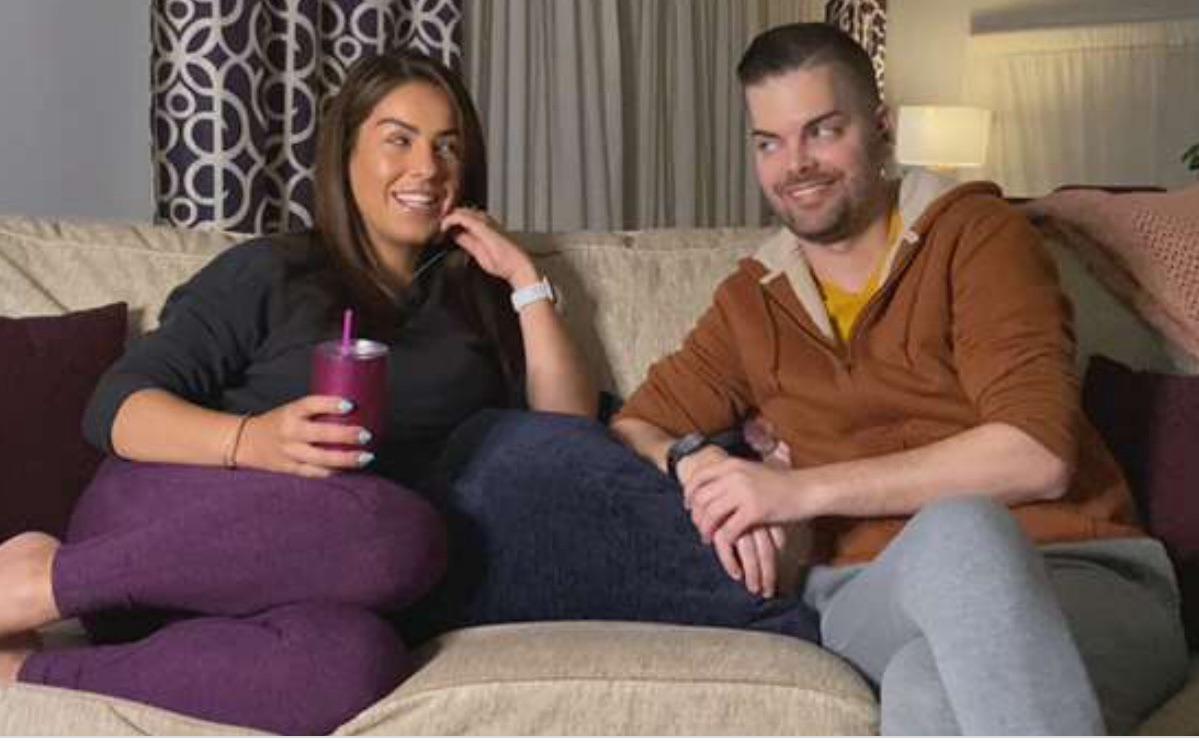 r/90dayfianceuncensored - A lot of people think Tim is gay, but has anyone considered that maybe Veronica is gay, (too)? They dated for years, but never married, she had Tim promise to help raise her child, she doesn’t seem to date, and is a bit butch, in that Jillian Michaels way. Discuss.