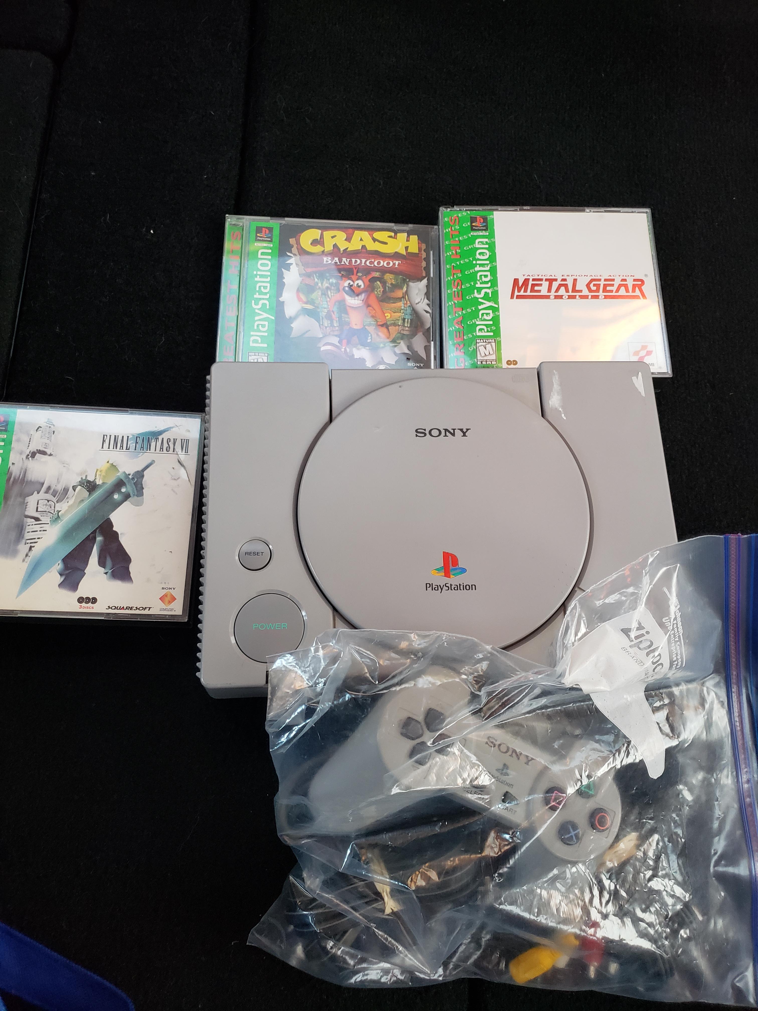 r/playstation - My Ps1 haul after The Portland Retro Gaming Expo; got the console and some classics for less that 50$ !