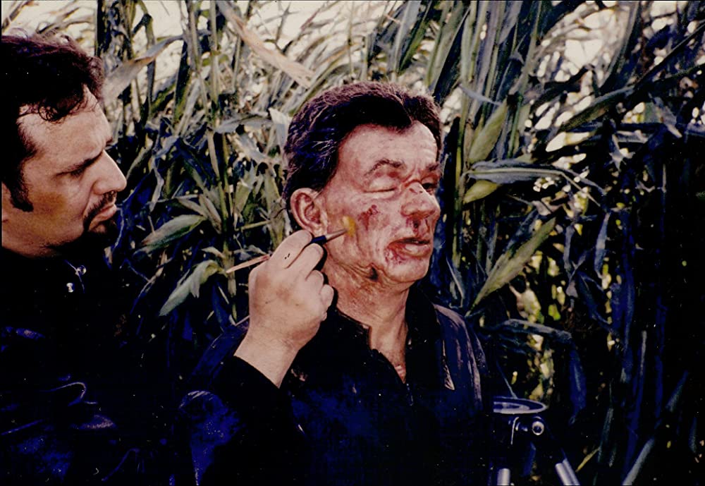 r/Moviesinthemaking - Makeup Artist Ken Diaz Applying Final Color Adjustments To Philip Suriano's Prosthetic On The Set Of Casino, 1995