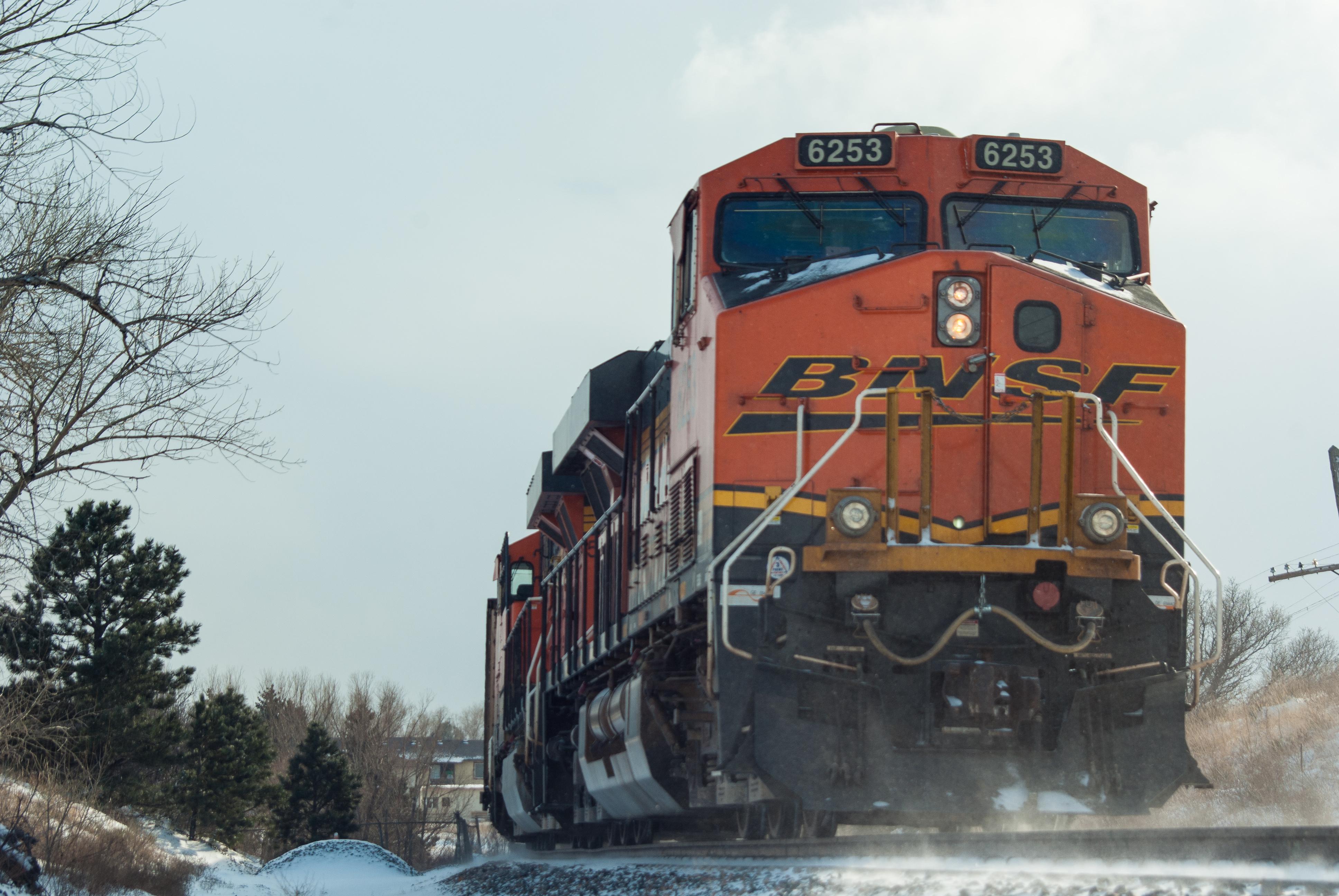 r/trains - ES44AC on the end of a Texas-bound coal drag at Palmer Lake, CO. Brrrrr it was cold!