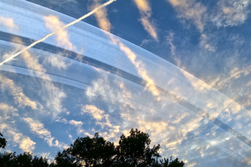 Artist's depiction of view of a ring around Earth seen from the ground.