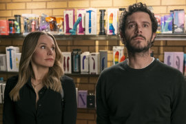 Kristen Bell and Adam Brody in Nobody Wants This.