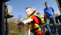 Boating with kids on the Grand Union Canal