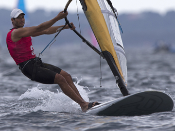 Picon And Pastor Pick Up Double RS:X Race Wins At ISAF Sailing World Cup Hyères