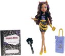 Monster High  Travel Scaris Clawdeen Wolf Doll