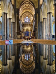 Salisbury Cathedral Reflecting Fountain