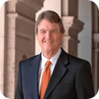 Image: UT President Bill Powers