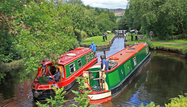 Huddersfield Narrow Canal, copyright Andy Tidy
