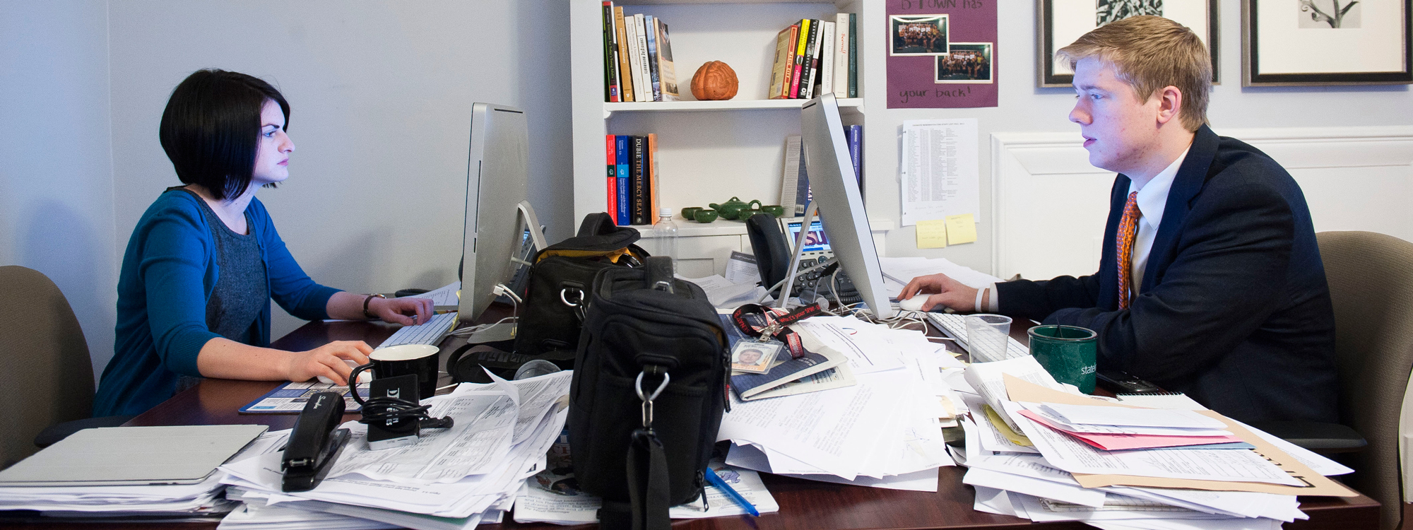 Cronkite students in the Washington bureau meet every morning to discuss assignments.