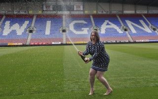 Ruth, who is an avid Wigan Warriors fan, also plans to treat herself and her daughter to season tickets so she can watch her team next season.