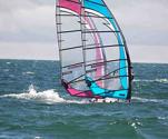 Win expert coaching session with windsurfing guru Simon Bornhoft