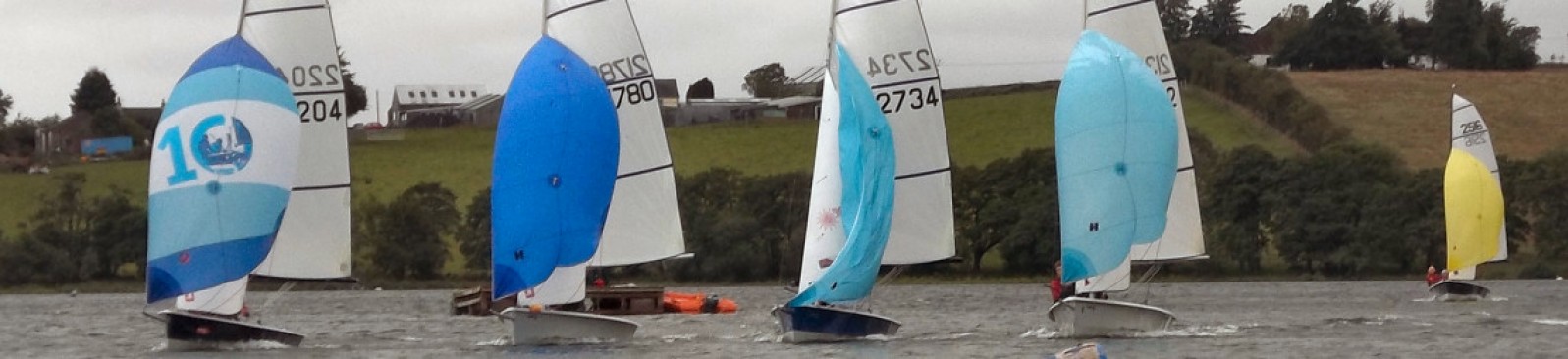 Dinghys at Bardowie Loch.