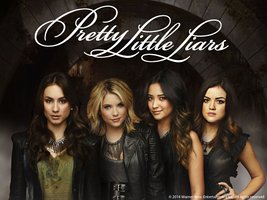 Pretty Little Liars: The Complete Fifth Season