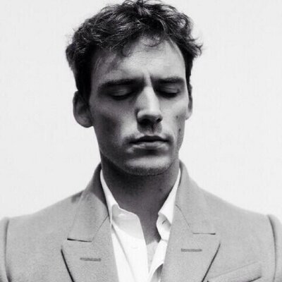 Sam Claflin