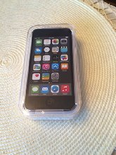 Apple iPod touch 16GB Space Gray (5th Generation) NEWEST MODEL