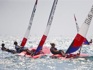 italians Lead at Topper Worlds