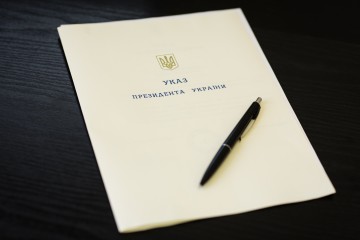 Президент підписав Указ, яким вносяться зміни до Порядку прийняття до громадянства України іноземців та осіб без громадянства, котрі перебувають на службі у ЗСУ