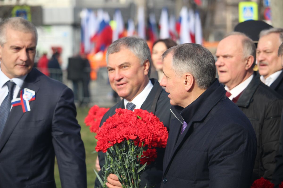 Крымская весна украсила весь полуостров