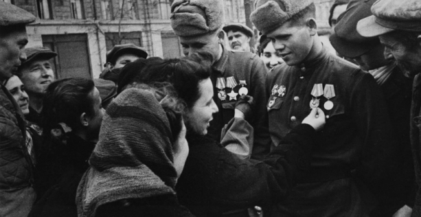 75-летию начала освободительной миссии Красной Армии в Европе посвящается!