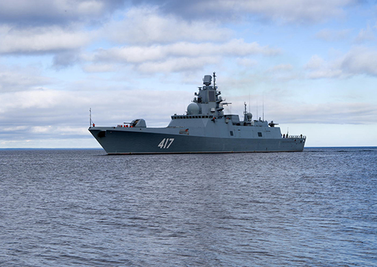 Фрегат Северного флота «Адмирал Горшков» совершил деловой заход в порт Коломбо в Индийском океане