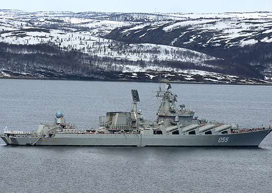 Крейсера Северного флота отработали поиск подводных лодок в северной части Норвежского моря