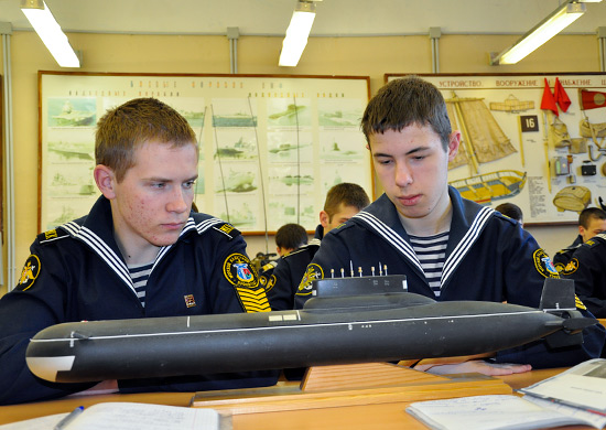 Воспитанники морских училищ и кадетских корпусов — будущее Военно-Морского Флота России