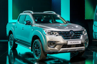 Renault Alaskan обновился: новые дизели и увеличенная грузоподъемность